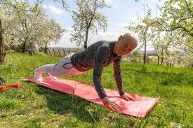 为什么球员喜欢在全垒打后回指教练席