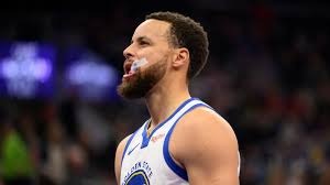 感谢俱乐部，U16国少球员身穿各自俱乐部训练服拍摄全家福